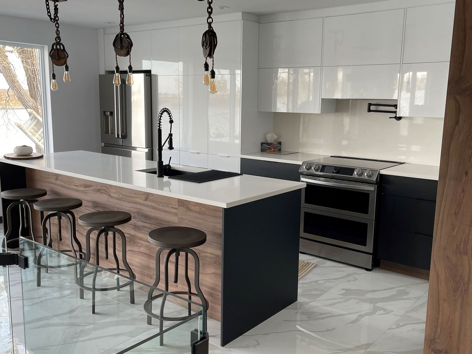 Cuisine urbaine : idées et conseils pour adopter le style industriel