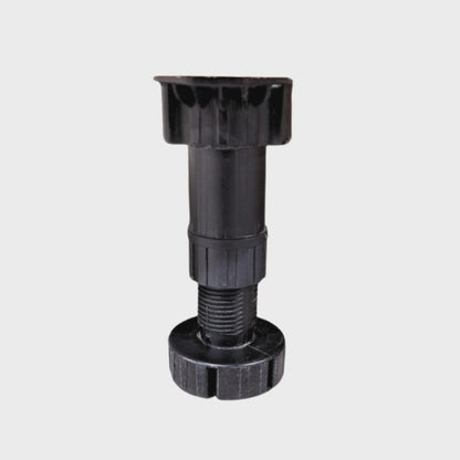 Adjustable and stubby leg for cabinet
