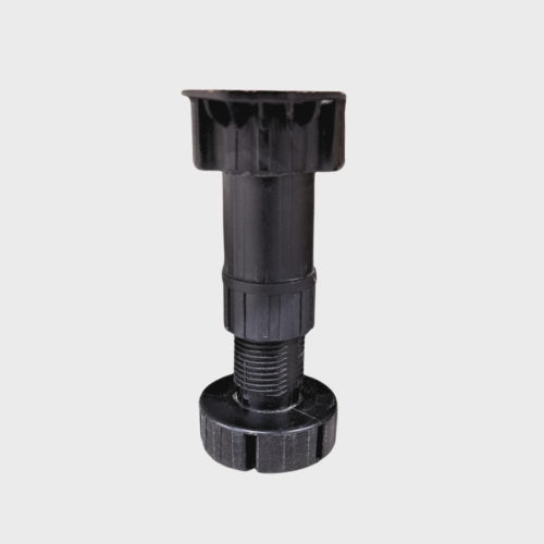 Adjustable and stubby leg for cabinet