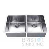 Double undermount sink for 30'' cabinet
